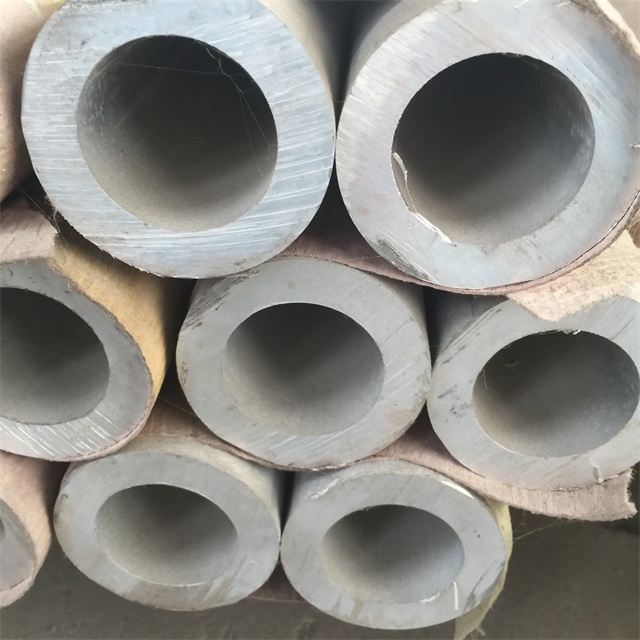 通辽10#合金无缝钢管